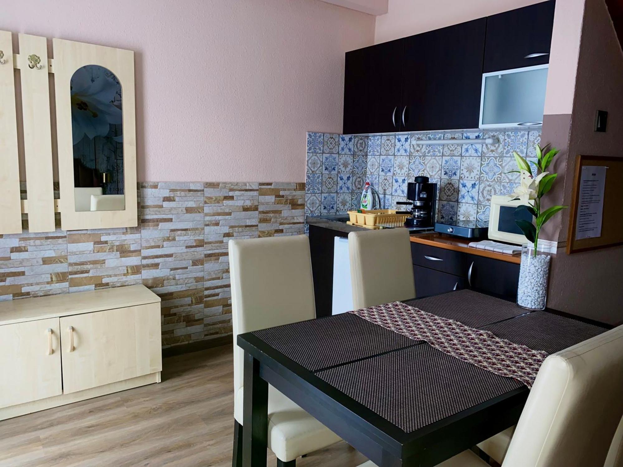 Kék Lagúna Wellness Apartmanok Egerszalók Exterior foto